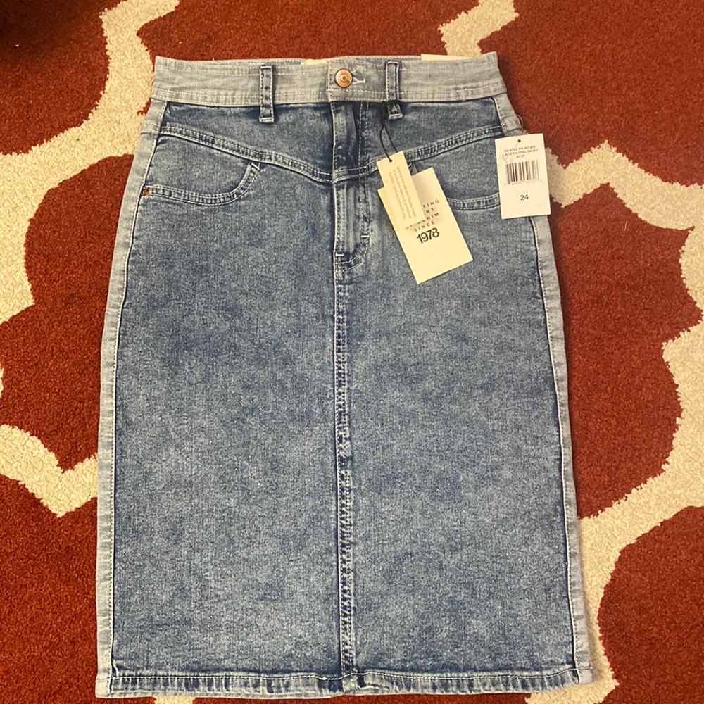 Ladies acid washed denim pencil skirt JORDACHE